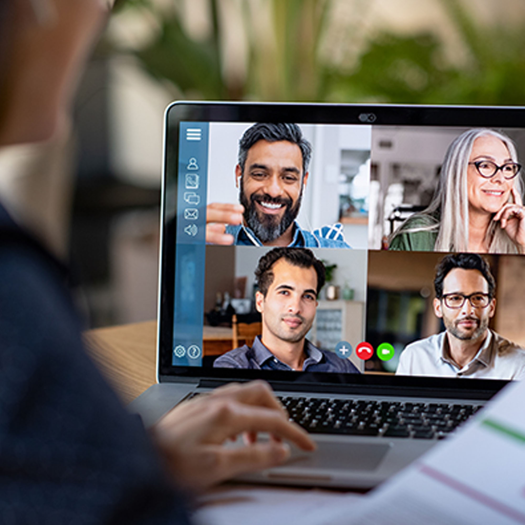 Application to video-conferencing online Creative Meetings